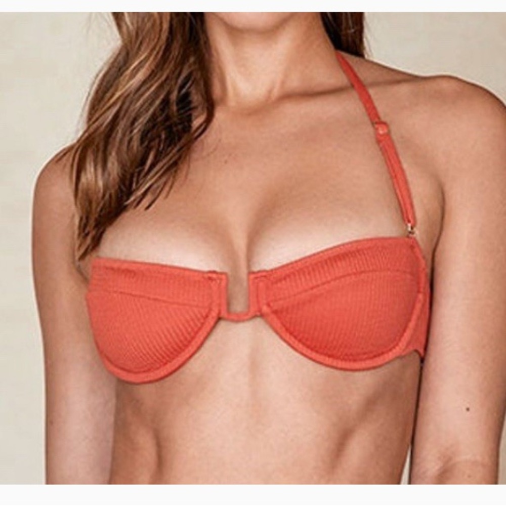 MONDAY SWIMWEAR BIKINI TOP RED CRINKLE RIB CLOVELLY TOP S